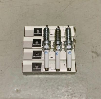 Ảnh của Bugi Mercedes