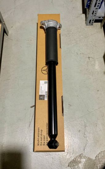 Ảnh của Giảm xóc sau E200, E250, E300 W213